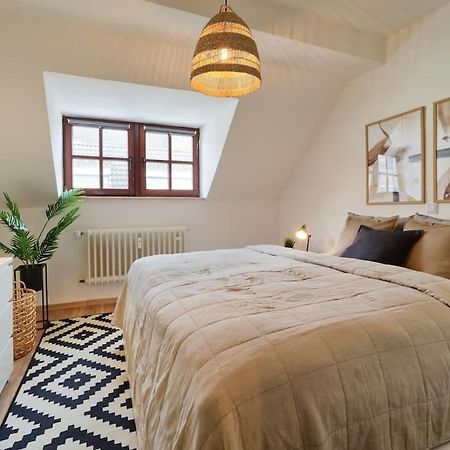 Exklusive Designer-Wohnung In Wittlich - Ideal Fuer Geschaeftsreisende, Firmen & Paare - Top Zentrumslage Bagian luar foto