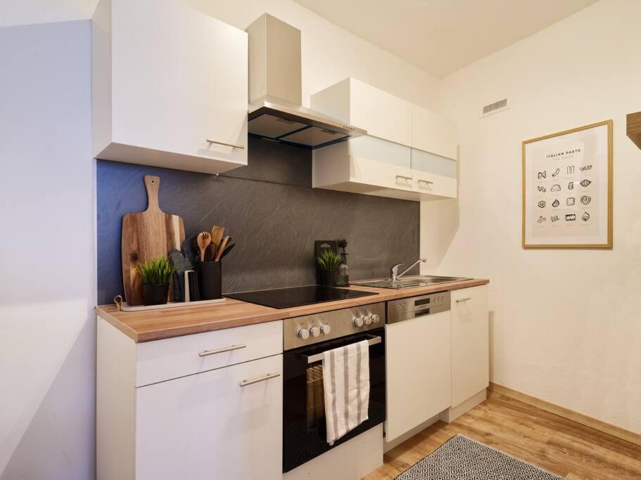 Exklusive Designer-Wohnung In Wittlich - Ideal Fuer Geschaeftsreisende, Firmen & Paare - Top Zentrumslage Bagian luar foto