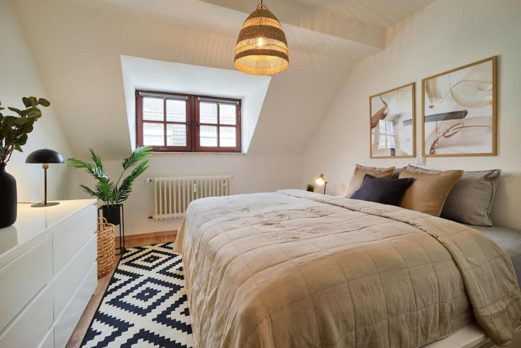 Exklusive Designer-Wohnung In Wittlich - Ideal Fuer Geschaeftsreisende, Firmen & Paare - Top Zentrumslage Bagian luar foto
